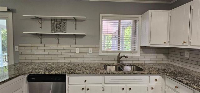 1096 Deleon Court, Clarkston, GA 30021