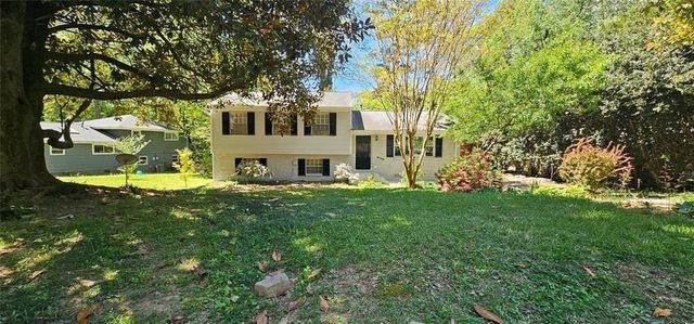 1096 Deleon Court, Clarkston, GA 30021