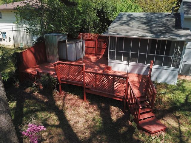 1096 Deleon Court, Clarkston, GA 30021