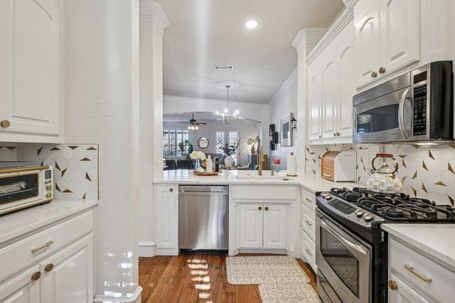 612 Rockingham Drive, Irving, TX 75063