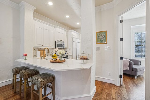 612 Rockingham Drive, Irving, TX 75063