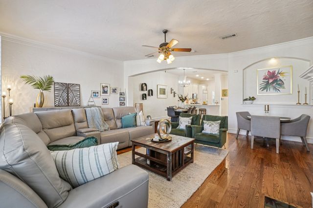 612 Rockingham Drive, Irving, TX 75063