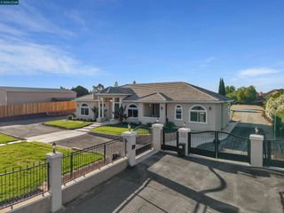 30 W Cypress Place, Oakley, CA 94561