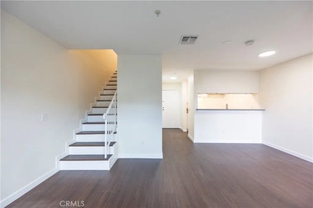 321 S Occidental Boulevard 106, Los Angeles, CA 90057