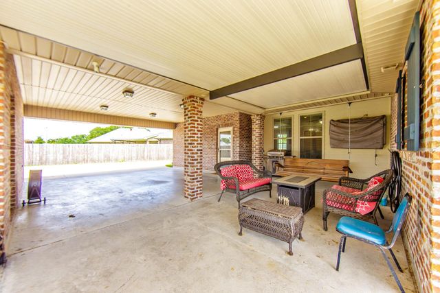 187 Linest Drive, Houma, LA 70364