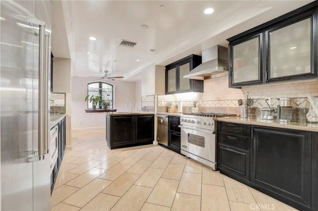 155 Cordova Street 101, Pasadena, CA 91105