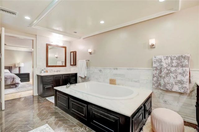 155 Cordova Street 101, Pasadena, CA 91105