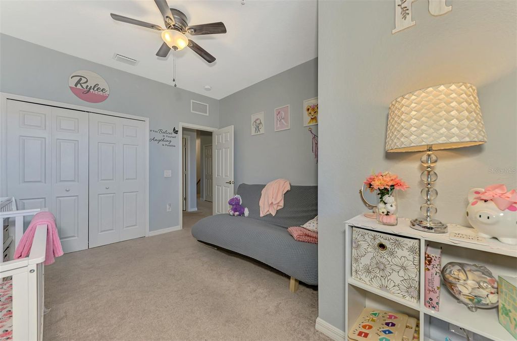 Image 25 of property listing at 20390 LAGENTE CIRCLE, Venice, FL 34293