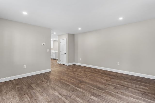 96 Bart Clough Road, Weare, NH 03281