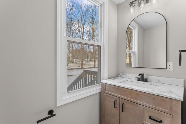 96 Bart Clough Road, Weare, NH 03281