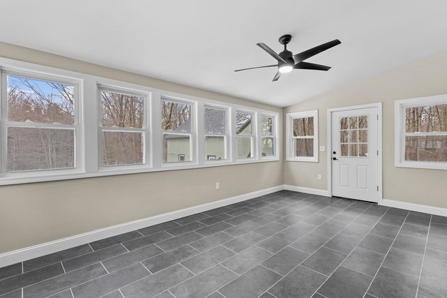 96 Bart Clough Road, Weare, NH 03281