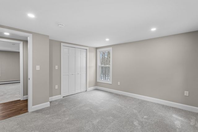 96 Bart Clough Road, Weare, NH 03281