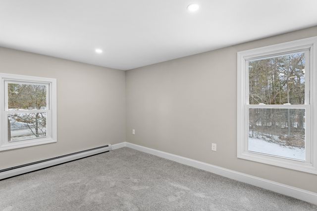 96 Bart Clough Road, Weare, NH 03281