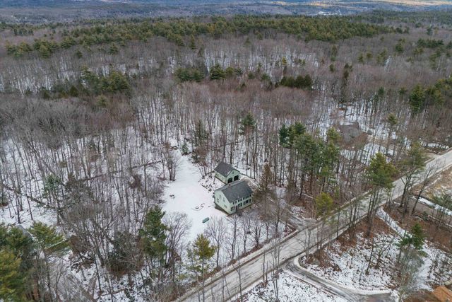 96 Bart Clough Road, Weare, NH 03281