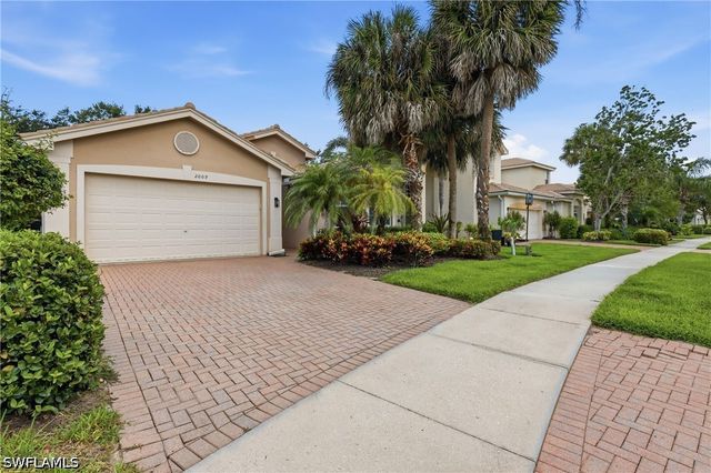 2009 Isla De Palma CIR, Naples, FL 34119