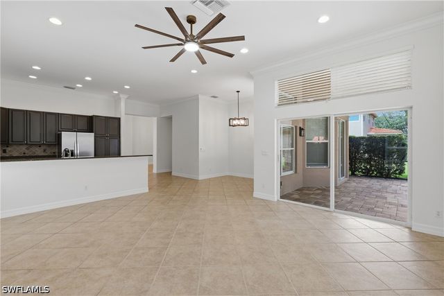 2009 Isla De Palma CIR, Naples, FL 34119