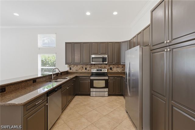 2009 Isla De Palma CIR, Naples, FL 34119