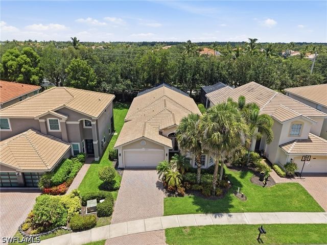 2009 Isla De Palma CIR, Naples, FL 34119