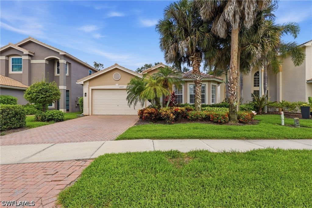 2009 Isla De Palma CIR, Naples, FL 34119