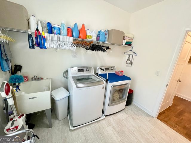 143 Spring Lake Trail, White, GA 30184