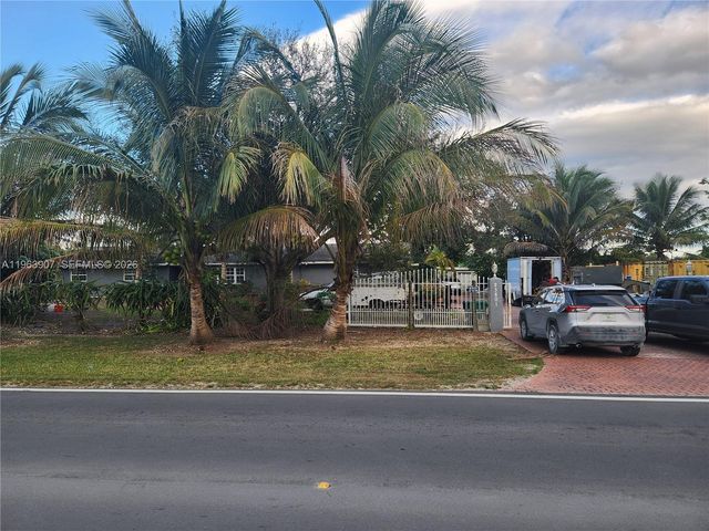 23801 SW 217th Avenue, Homestead, FL 33031