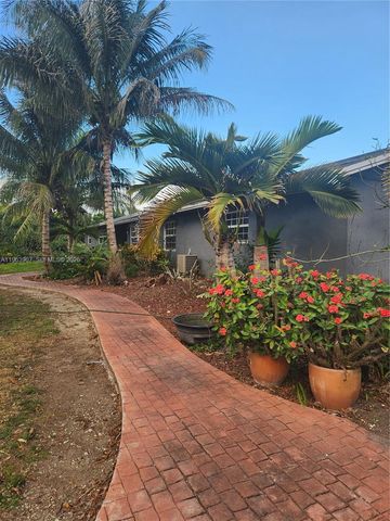 23801 SW 217th Avenue, Homestead, FL 33031