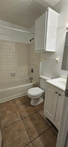 1400 GANDY BOULEVARD N 512, St Petersburg, FL 33702