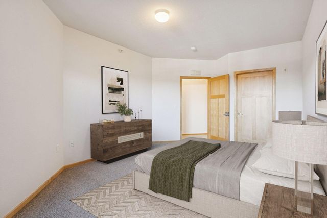 1800 Graham Avenue 325, Saint Paul, MN 55116