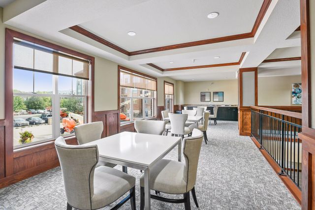 1800 Graham Avenue 325, Saint Paul, MN 55116