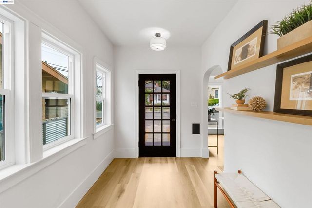 422 Monterey St, Vallejo, CA 94590