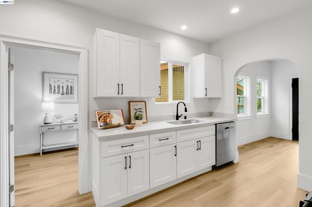 422 Monterey St, Vallejo, CA 94590