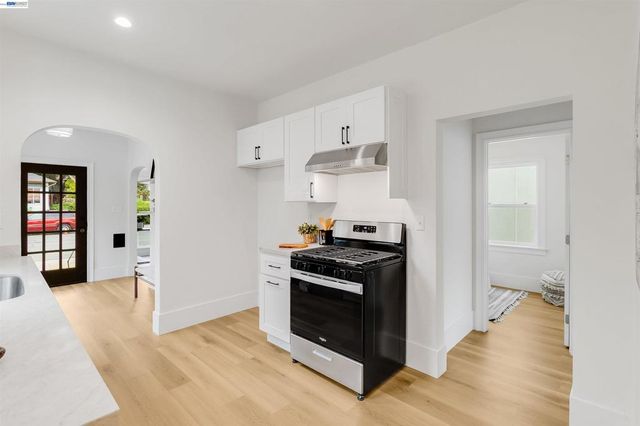 422 Monterey St, Vallejo, CA 94590