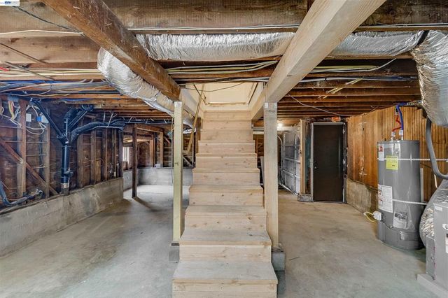 422 Monterey St, Vallejo, CA 94590