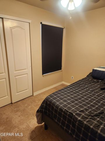 2292 LISA SHERR Street, El Paso, TX 79938