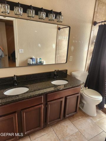 2292 LISA SHERR Street, El Paso, TX 79938