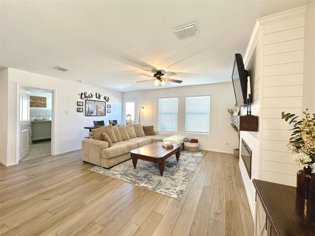 2700 Evening Side Court, Fort Worth, TX 76179