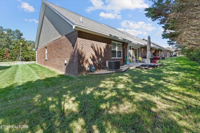 120 Wind Chase Blvd, Madisonville, TN 37354