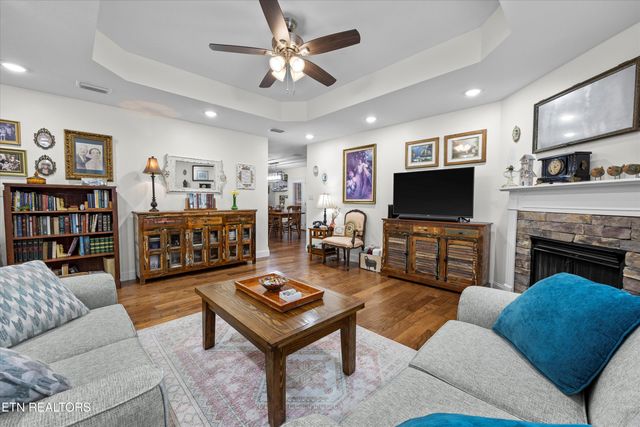 120 Wind Chase Blvd, Madisonville, TN 37354