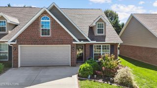 120 Wind Chase Blvd, Madisonville, TN 37354