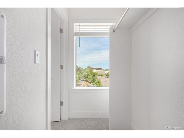 39 Ascent Trl, Englewood, CO 80112