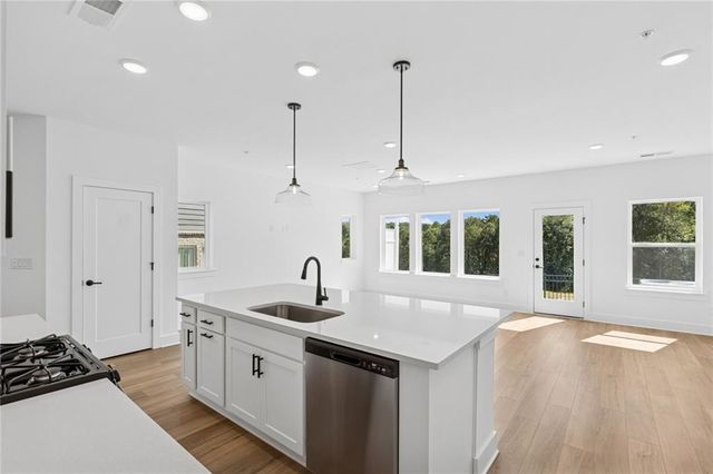 170 Redbud Road, Canton, GA 30114