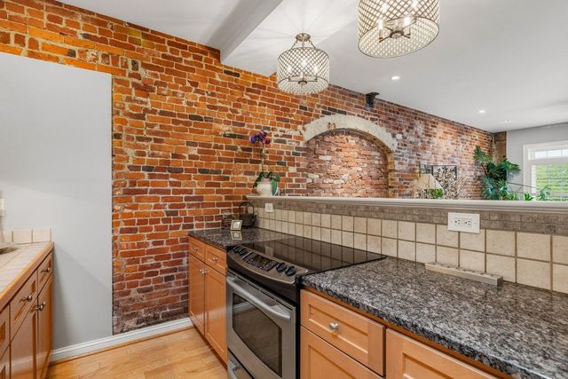 6 Bay Rd Unit 31, Newmarket, NH 03857