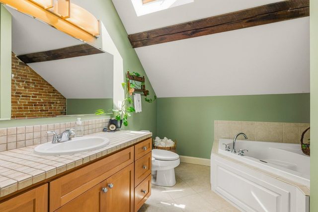 6 Bay Rd Unit 31, Newmarket, NH 03857