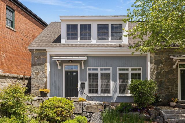 6 Bay Rd Unit 31, Newmarket, NH 03857