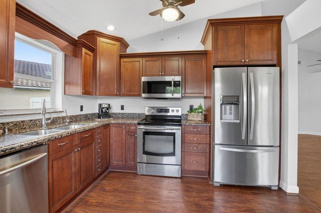 7550 Ironbridge Circle, Delray Beach, FL 33446