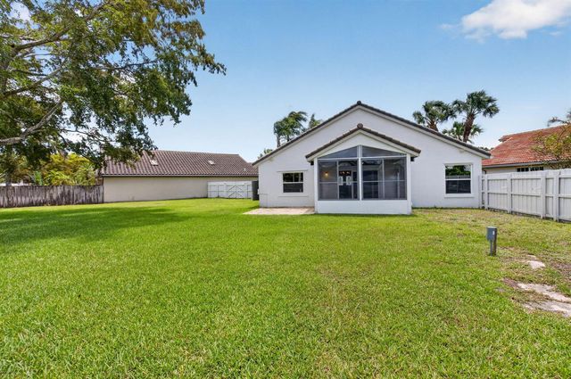7550 Ironbridge Circle, Delray Beach, FL 33446
