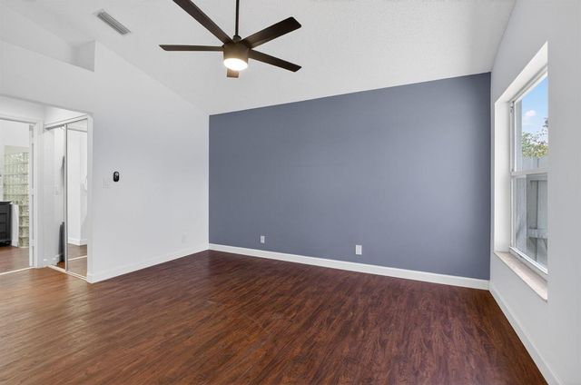 7550 Ironbridge Circle, Delray Beach, FL 33446