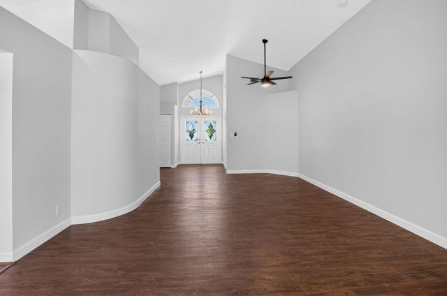7550 Ironbridge Circle, Delray Beach, FL 33446