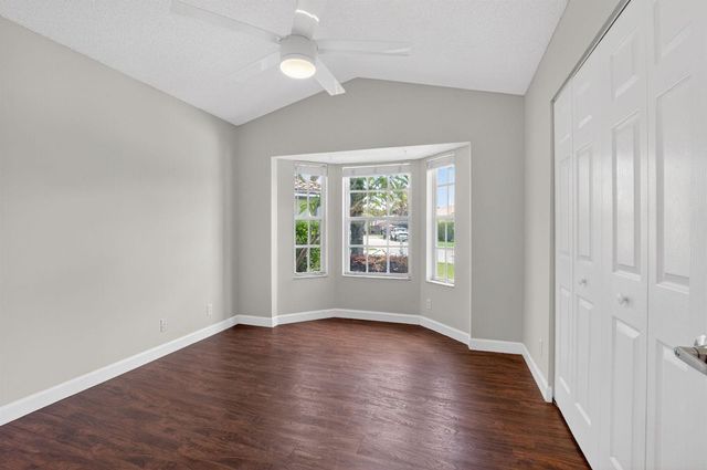 7550 Ironbridge Circle, Delray Beach, FL 33446