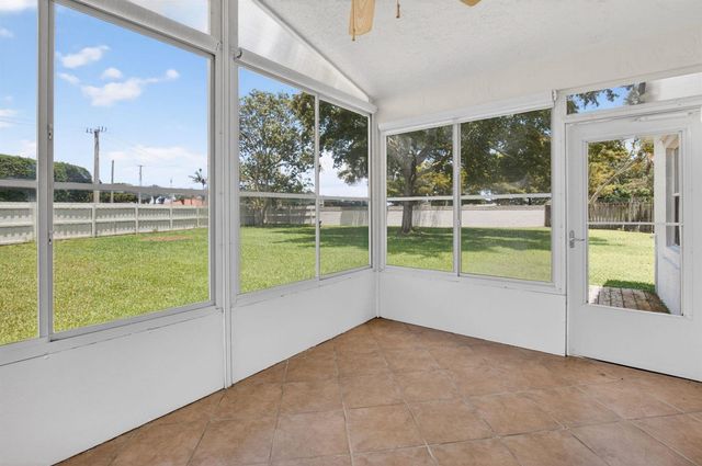 7550 Ironbridge Circle, Delray Beach, FL 33446